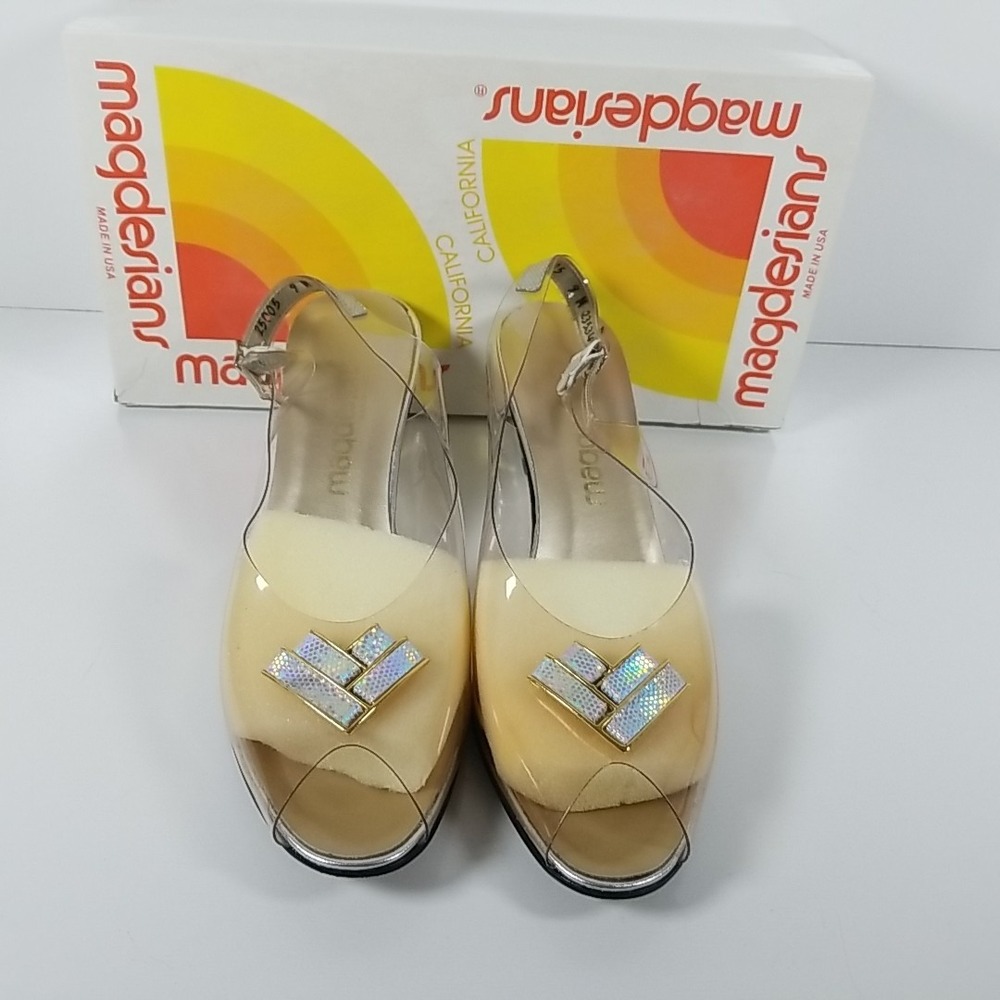 California Magdesians Slingbacks Sz 9 Clear, Gold Cinderella Sandal Shoes